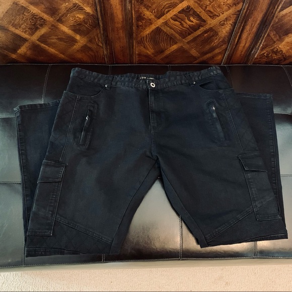 Jeans - Picture 1 of 2